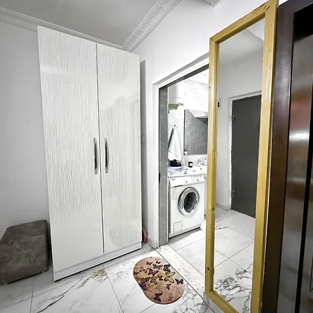Apartment Cozy Urban Tirana