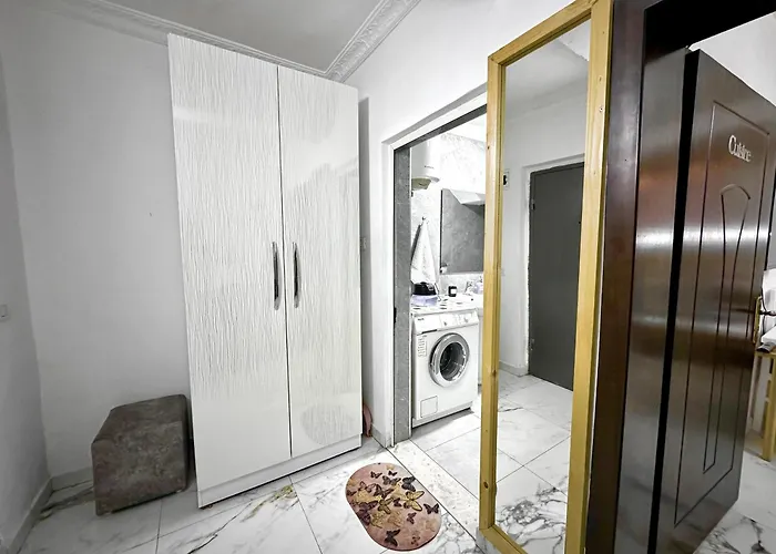 アパート Cozy Urban ティラナ